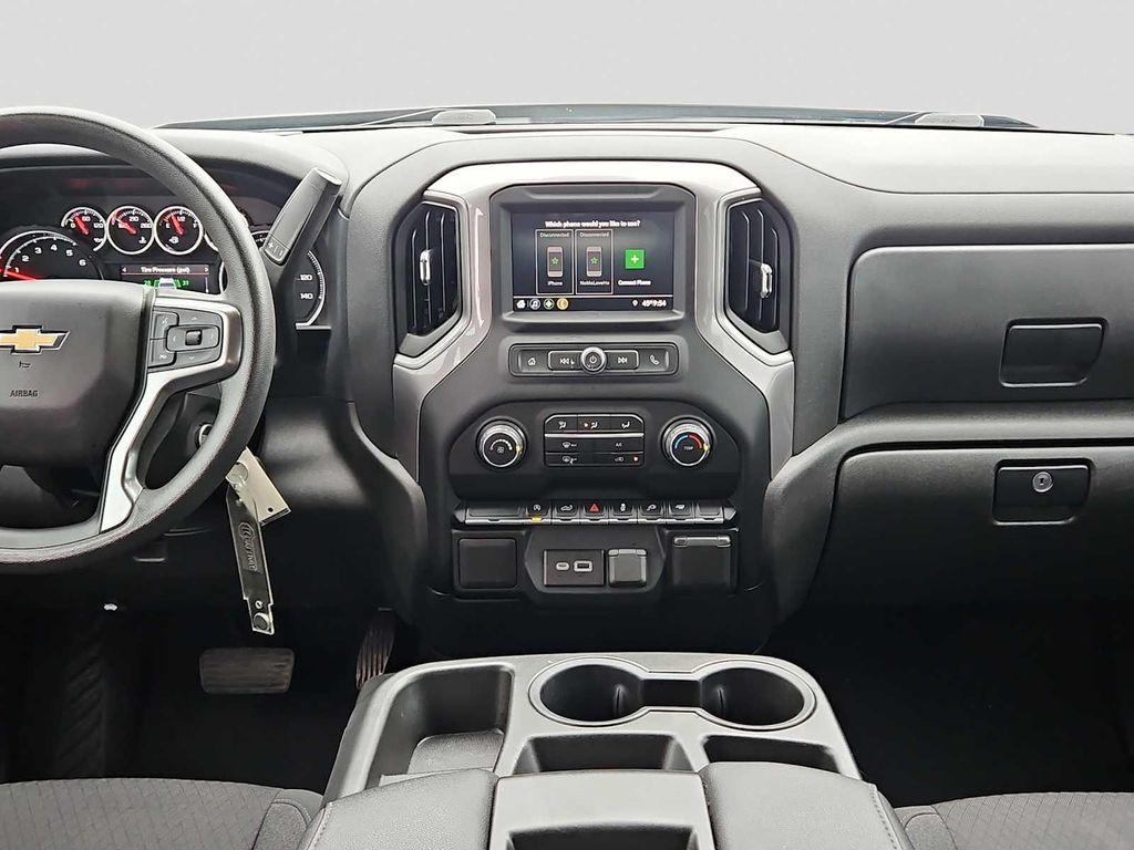 used 2022 Chevrolet Silverado 1500 car, priced at $28,885