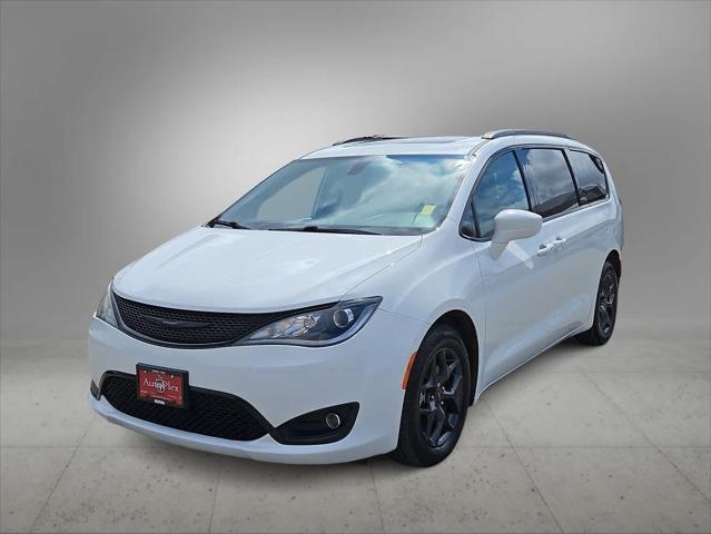 used 2020 Chrysler Pacifica car, priced at $21,635