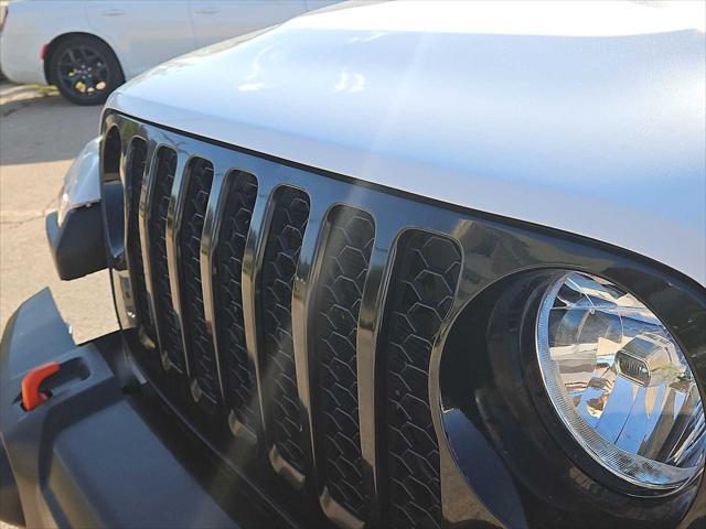 used 2023 Jeep Gladiator car, priced at $33,898