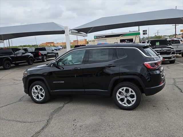 new 2025 Jeep Compass car, priced at $26,999