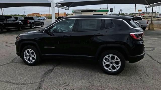 new 2025 Jeep Compass car, priced at $26,999