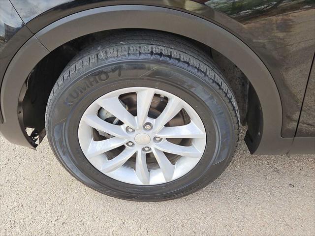 used 2018 Kia Sorento car, priced at $16,440
