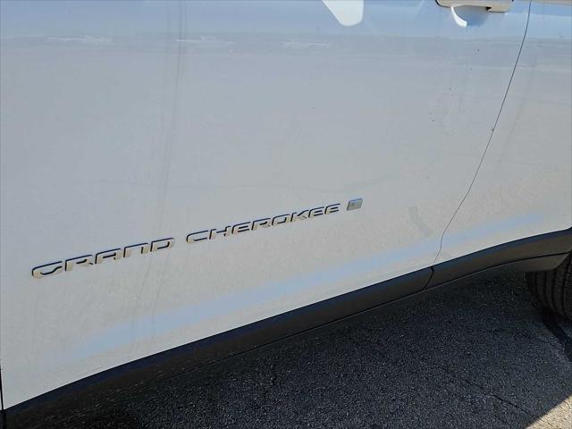 new 2025 Jeep Grand Cherokee car, priced at $39,030