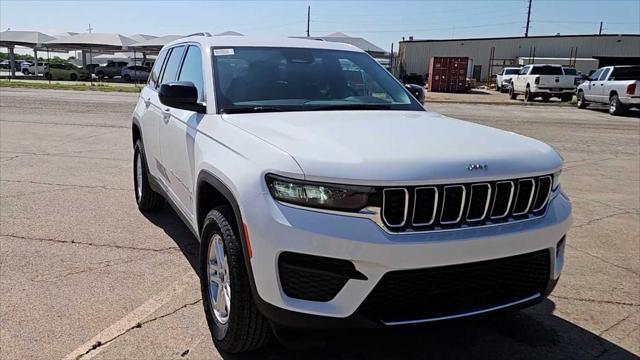 new 2025 Jeep Grand Cherokee car, priced at $39,030