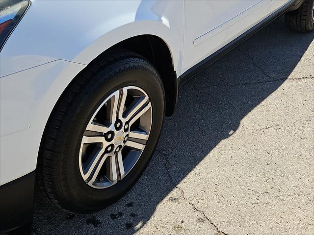 used 2017 Chevrolet Traverse car