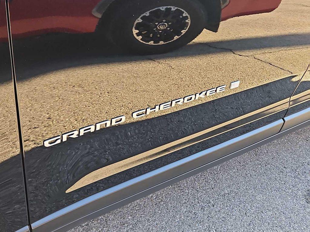 new 2025 Jeep Grand Cherokee L car, priced at $46,035