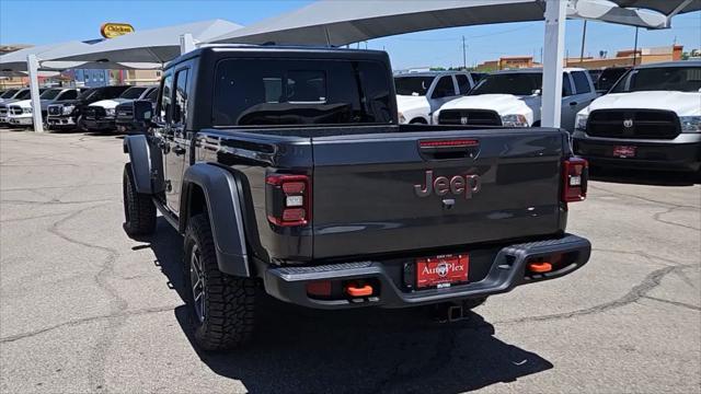 new 2024 Jeep Gladiator car, priced at $61,601