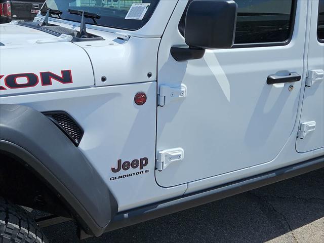 new 2024 Jeep Gladiator car, priced at $56,365