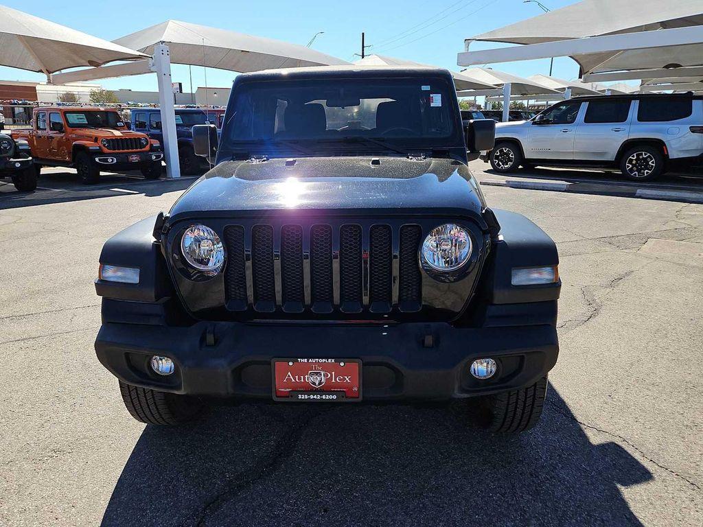 used 2018 Jeep Wrangler Unlimited car, priced at $21,745
