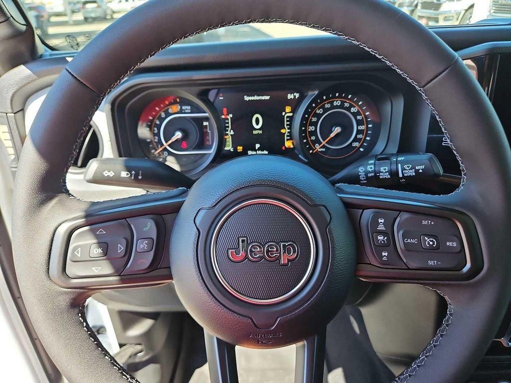 new 2025 Jeep Wrangler car, priced at $46,250