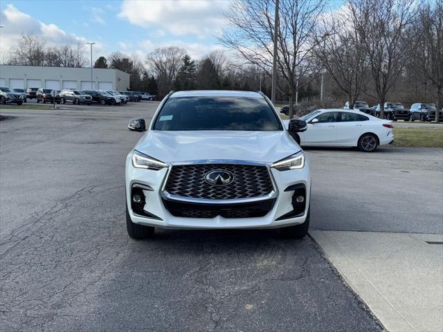 new 2025 INFINITI QX55 car, priced at $57,080