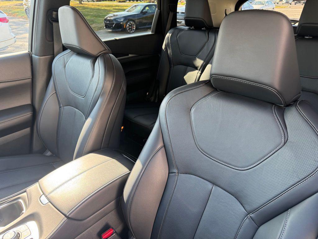 used 2025 INFINITI QX60 car, priced at $52,800
