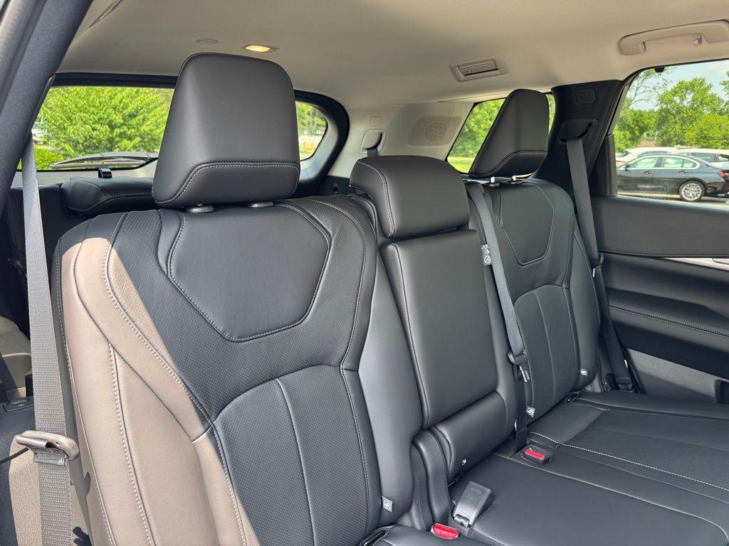 new 2025 INFINITI QX60 car, priced at $58,885