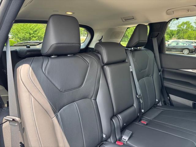 new 2025 INFINITI QX60 car, priced at $58,385