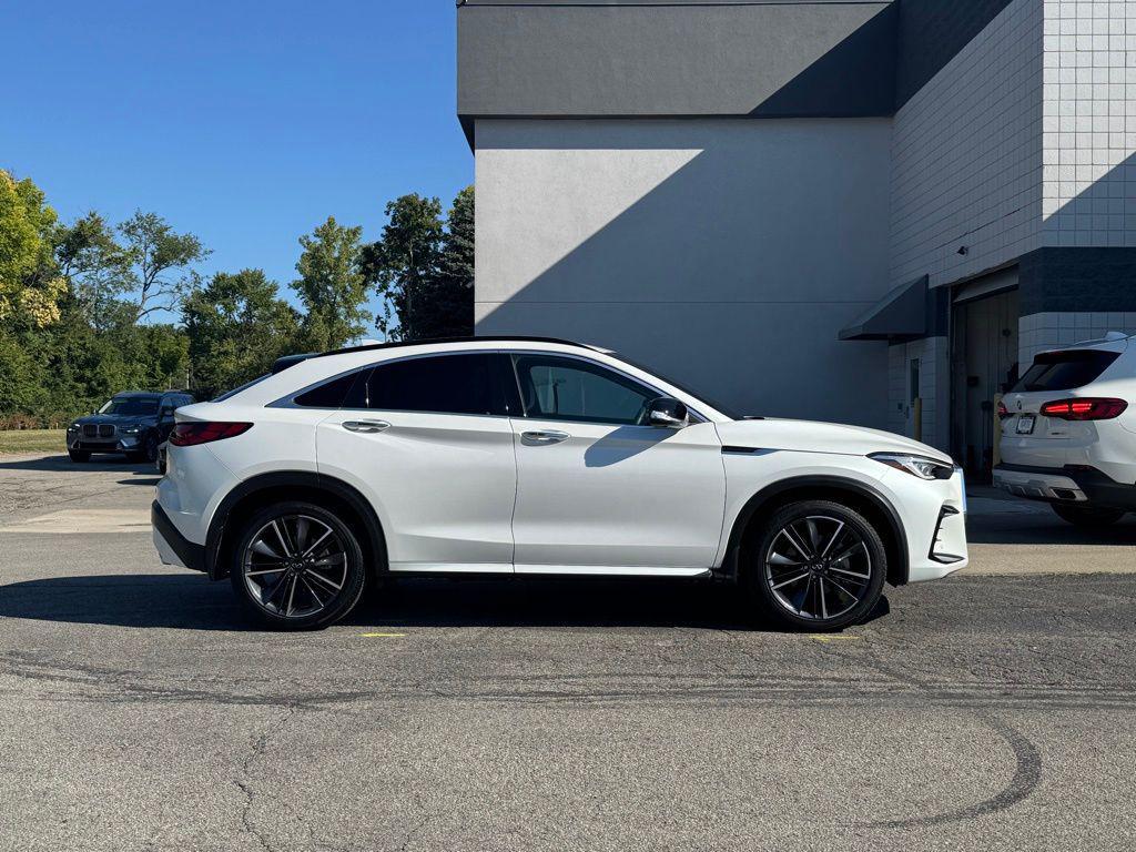used 2025 INFINITI QX55 car, priced at $44,800