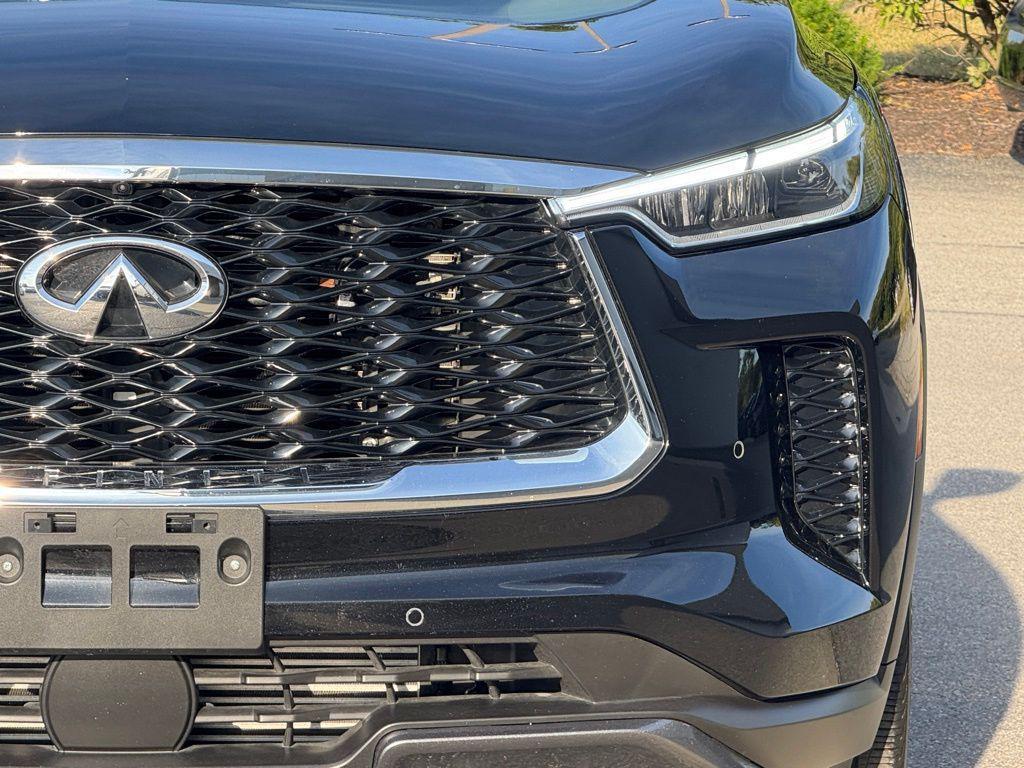 used 2025 INFINITI QX60 car, priced at $51,600