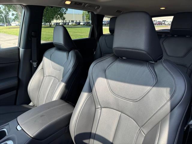 used 2024 INFINITI QX60 car, priced at $53,600
