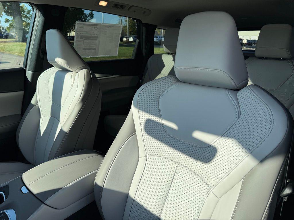 new 2026 INFINITI QX60 car, priced at $64,739