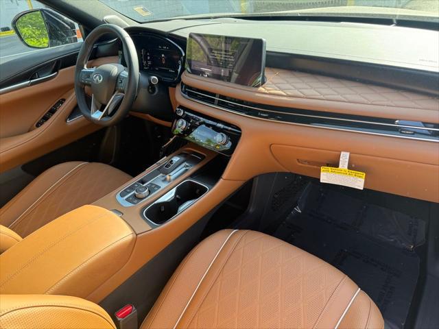 new 2025 INFINITI QX60 car, priced at $68,550