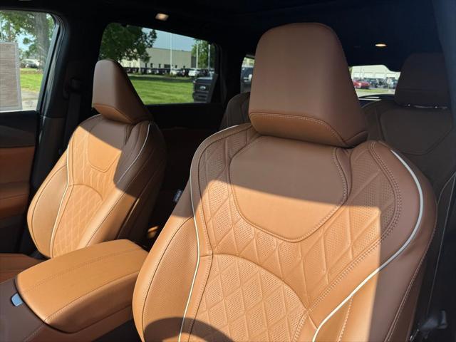 new 2025 INFINITI QX60 car, priced at $68,550