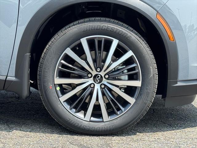 new 2025 INFINITI QX60 car, priced at $67,550
