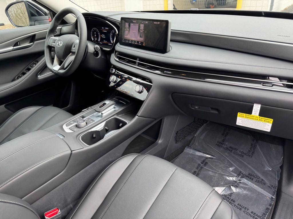 new 2025 INFINITI QX60 car, priced at $52,200