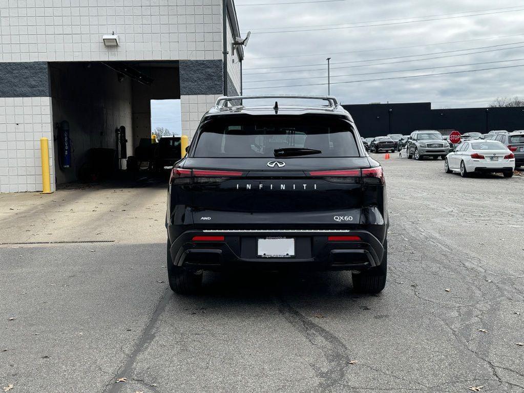 new 2025 INFINITI QX60 car, priced at $52,200