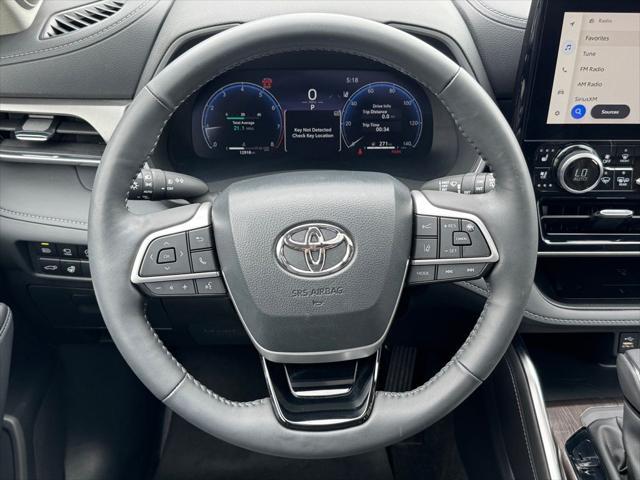 used 2024 Toyota Highlander car, priced at $47,600