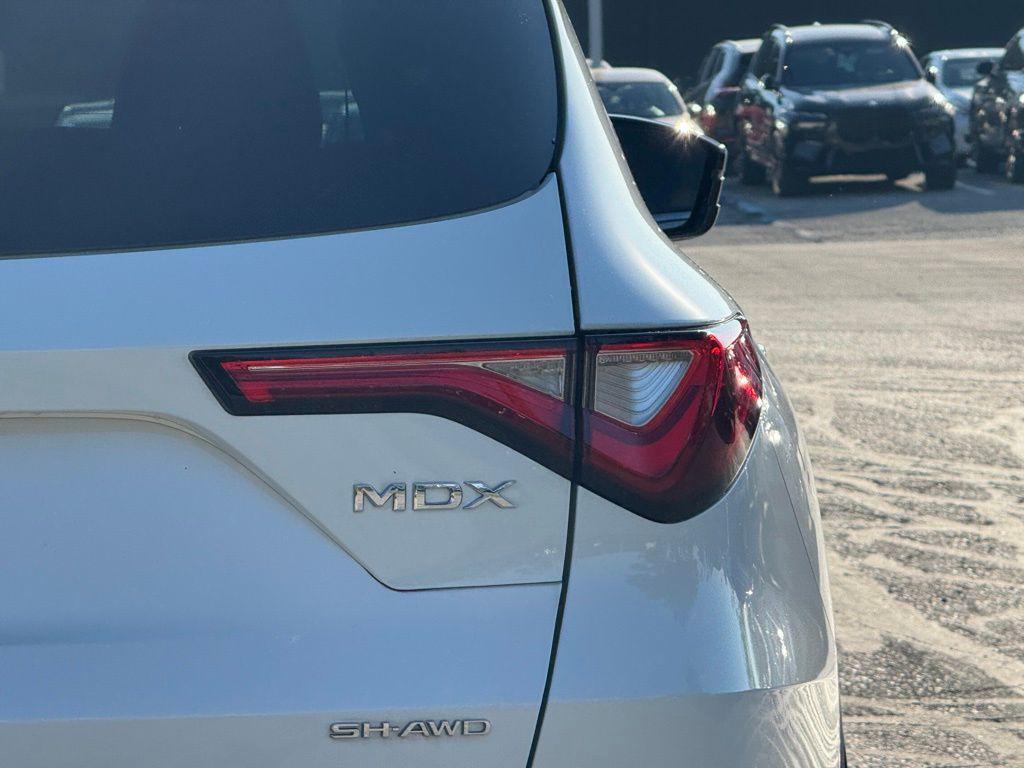 used 2023 Acura MDX car, priced at $32,600