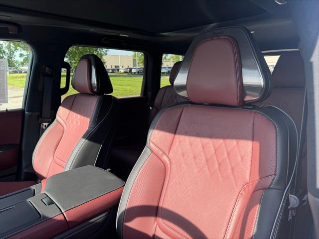 new 2025 INFINITI QX80 car, priced at $110,055