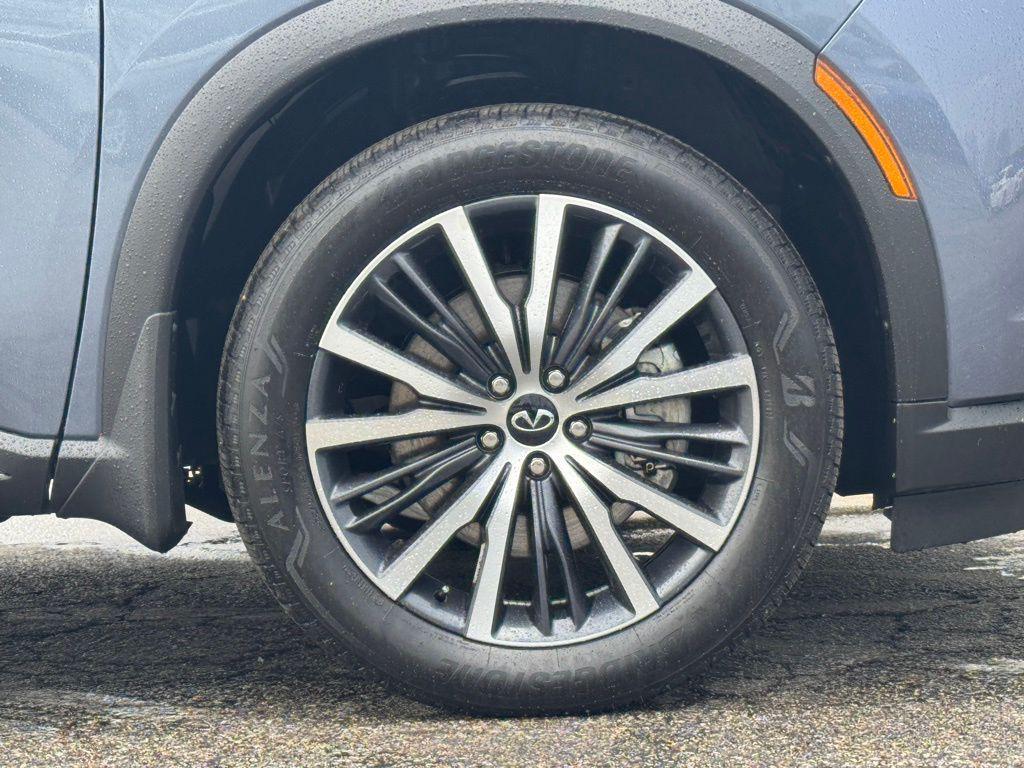 used 2025 INFINITI QX60 car, priced at $60,500