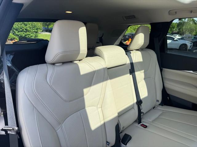 new 2025 INFINITI QX60 car, priced at $60,080