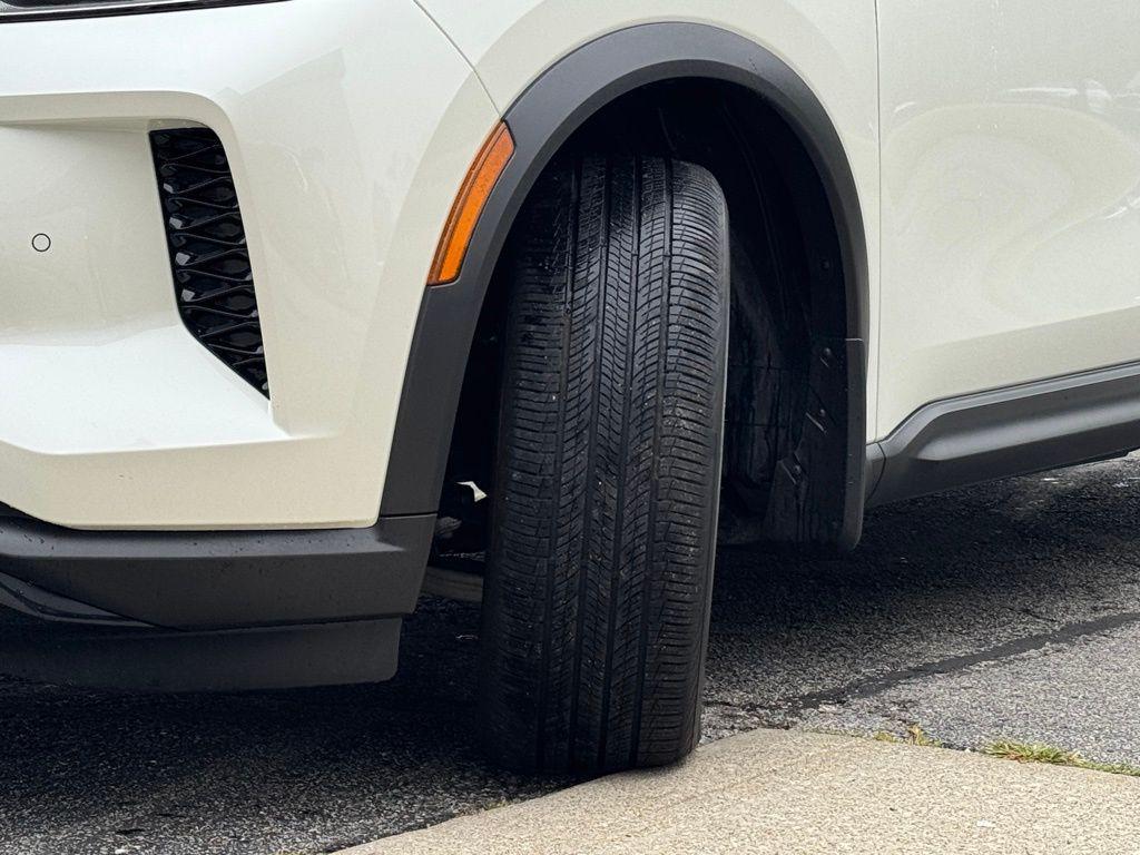 used 2025 INFINITI QX60 car, priced at $49,700