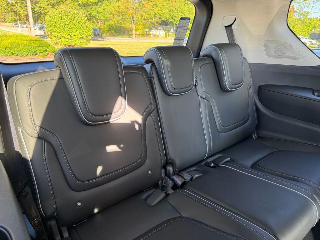 new 2026 INFINITI QX80 car, priced at $102,641