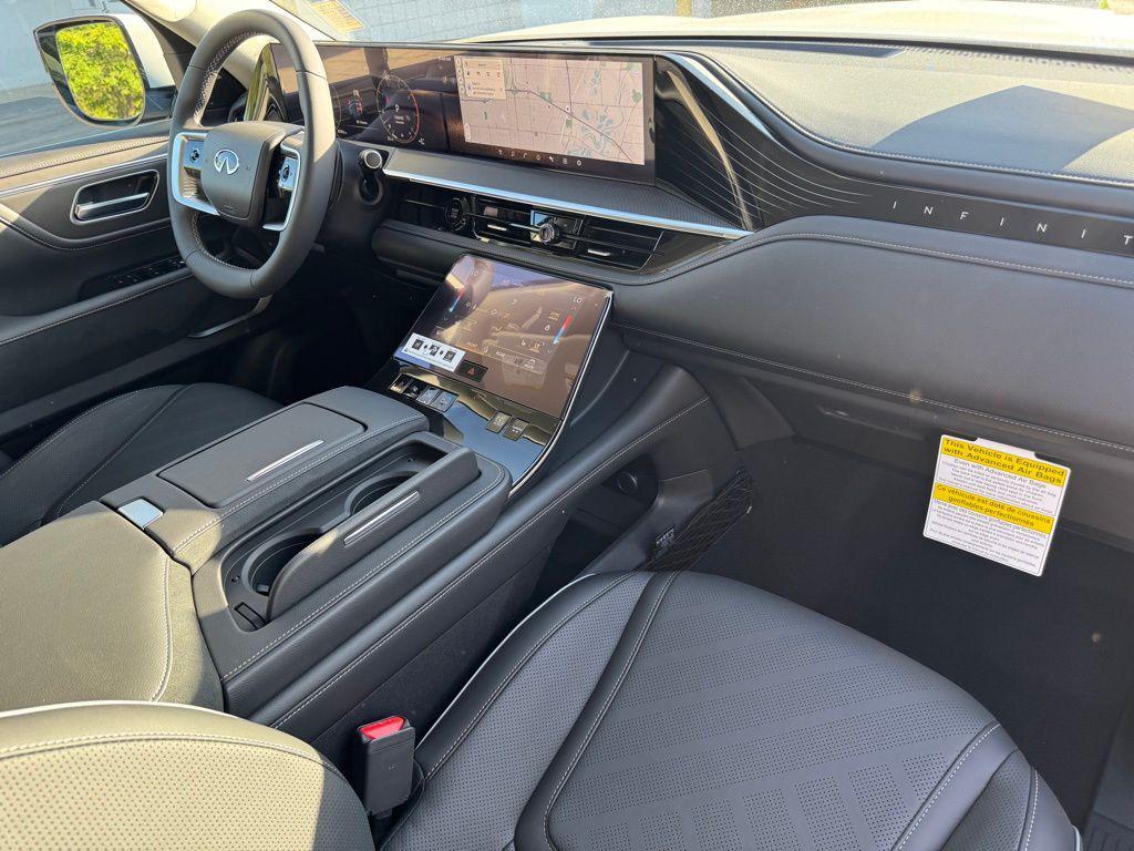 new 2026 INFINITI QX80 car, priced at $102,641