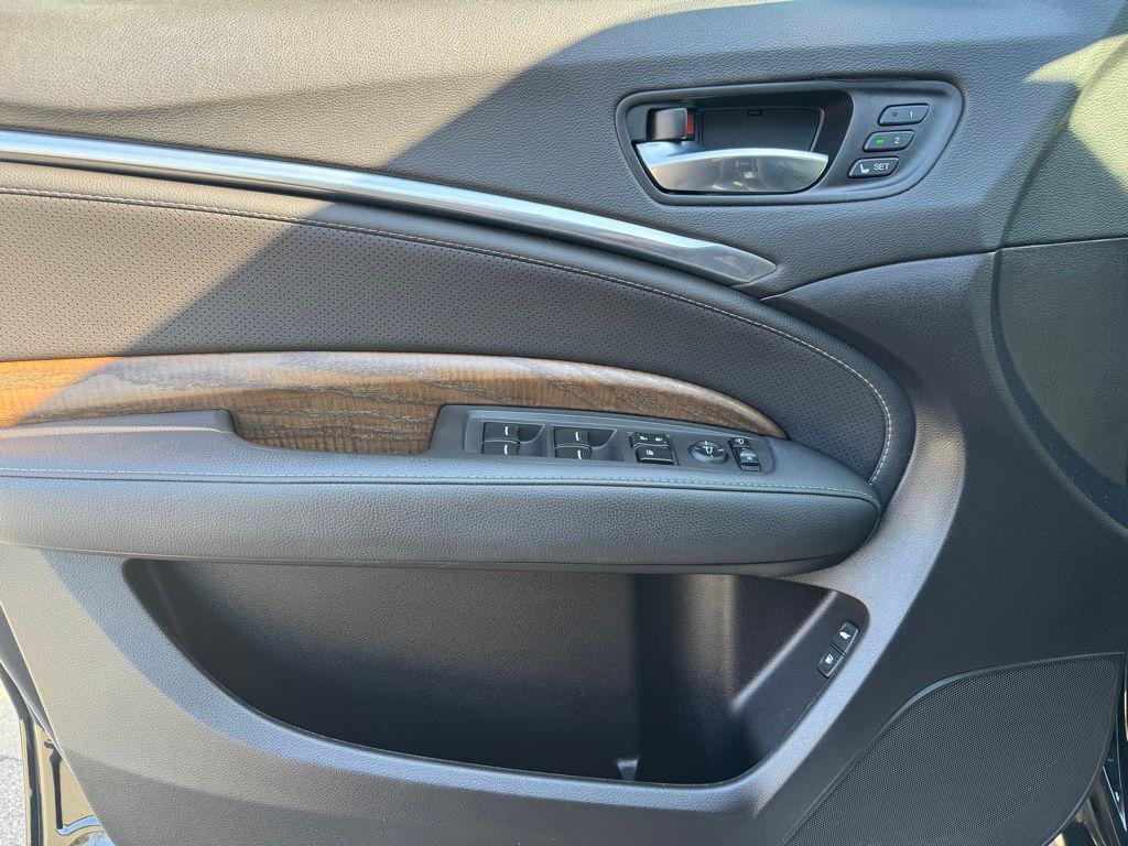 used 2020 Acura MDX car, priced at $26,499