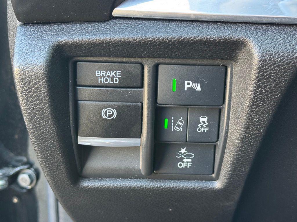 used 2020 Acura MDX car, priced at $26,499