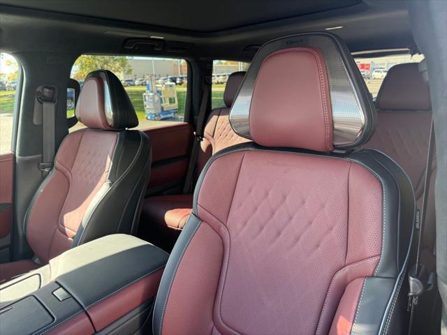 new 2025 INFINITI QX80 car, priced at $109,590