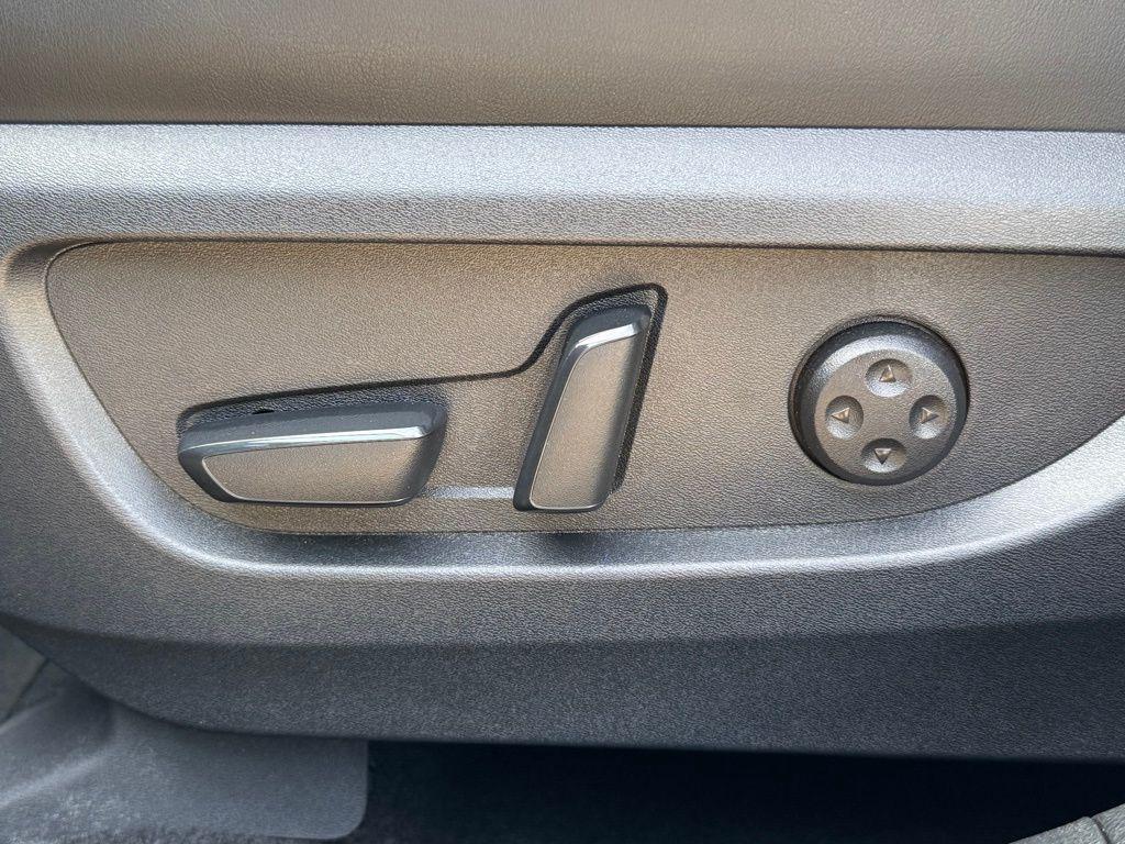 used 2025 INFINITI QX50 car, priced at $44,600