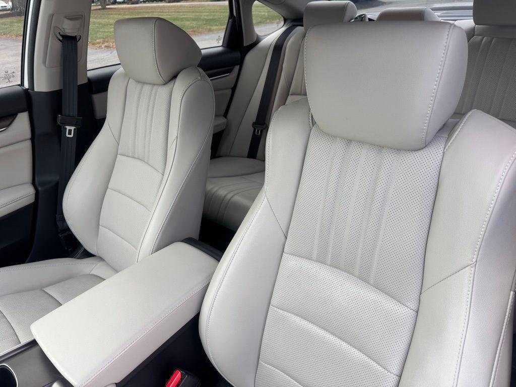 used 2022 Honda Accord Hybrid car, priced at $30,999