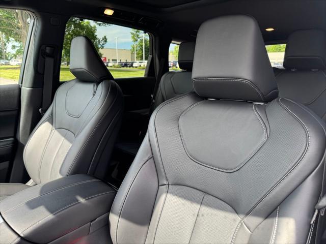 used 2025 INFINITI QX60 car, priced at $54,500