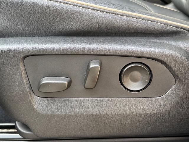 used 2022 GMC Yukon car, priced at $58,800