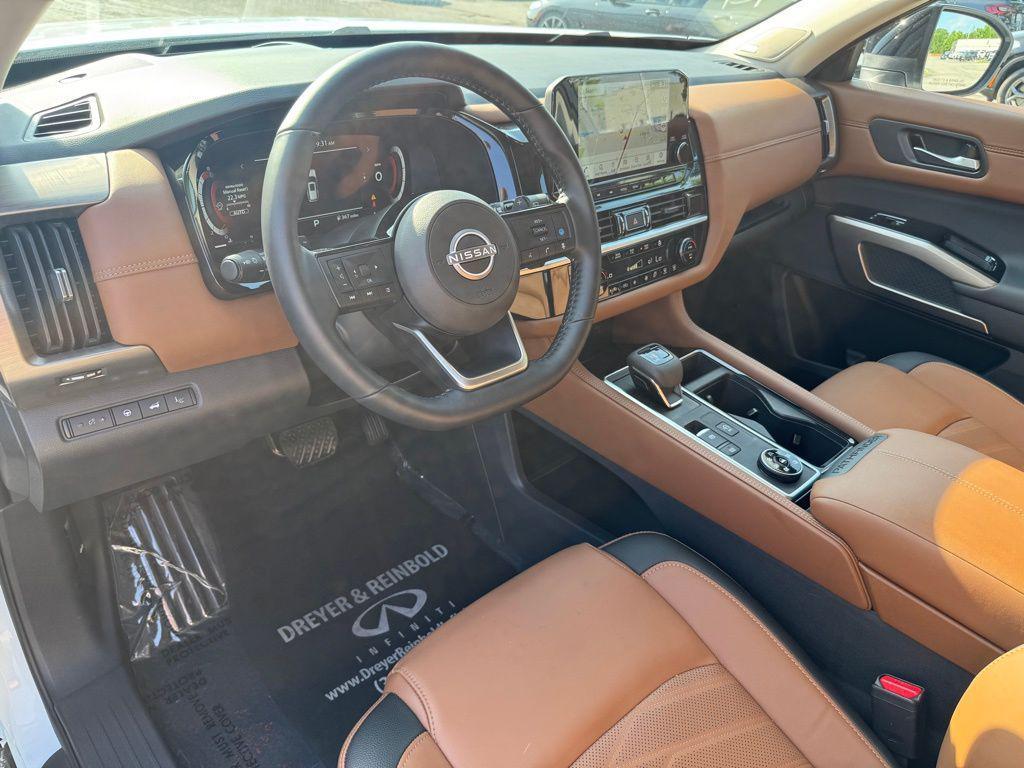 used 2025 Nissan Pathfinder car, priced at $45,600