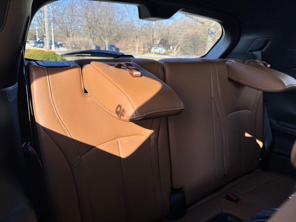 new 2025 INFINITI QX60 car, priced at $68,150