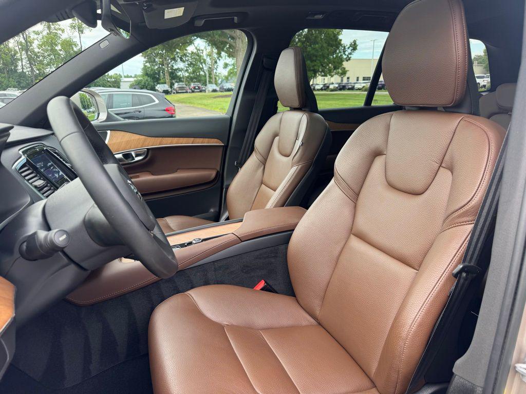 used 2023 Volvo XC90 car, priced at $42,999