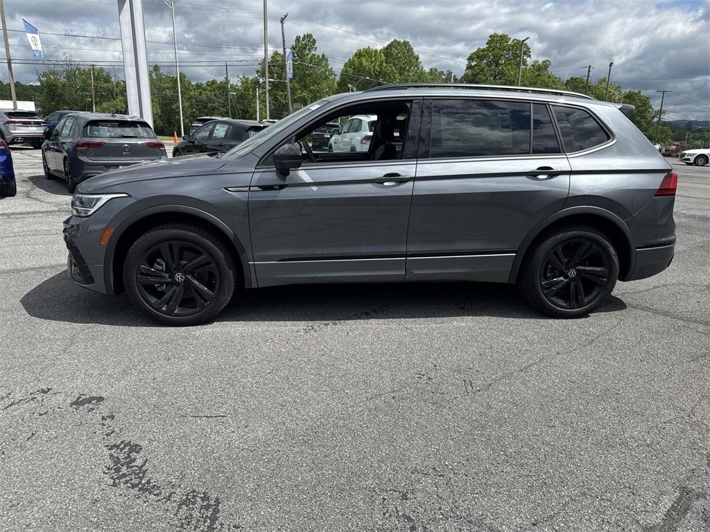 new 2024 Volkswagen Tiguan car, priced at $37,639