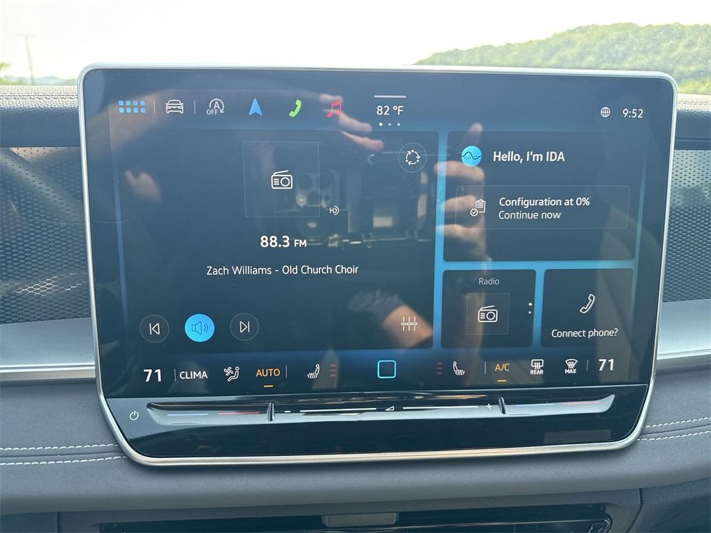 new 2025 Volkswagen Tiguan car, priced at $39,577