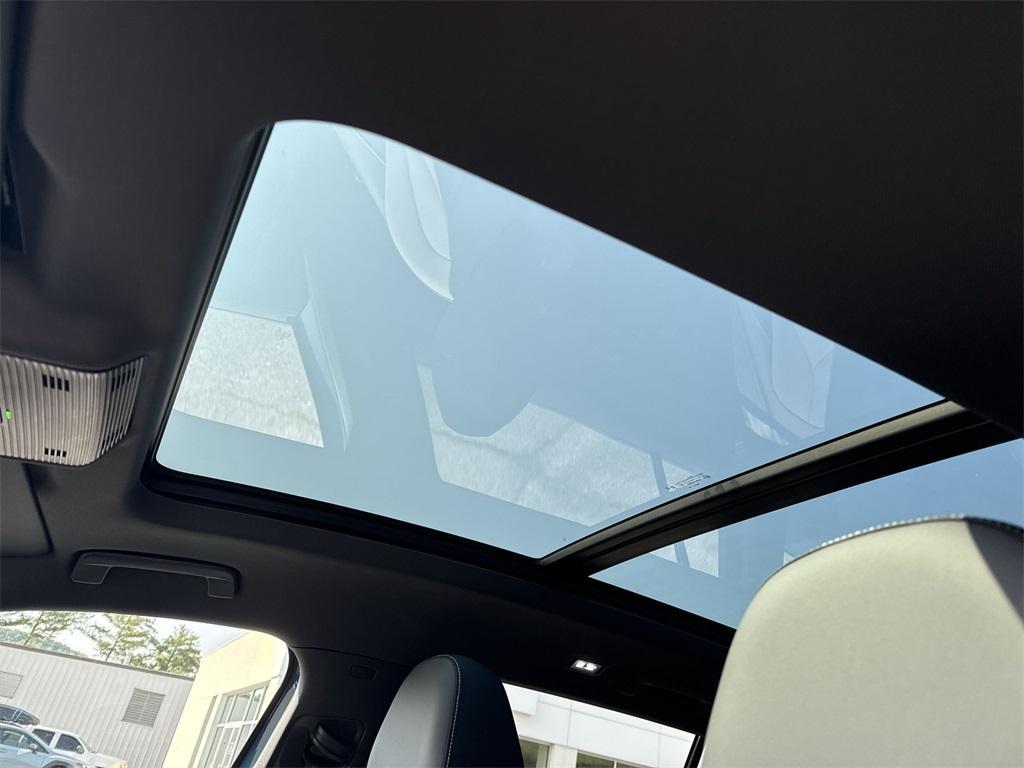 new 2025 Volkswagen Tiguan car, priced at $39,577