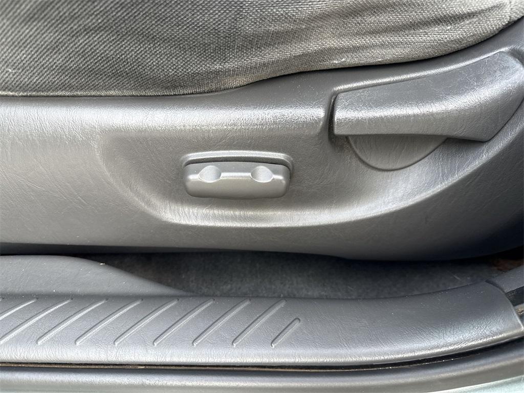 used 2003 Mazda Tribute car, priced at $5,800