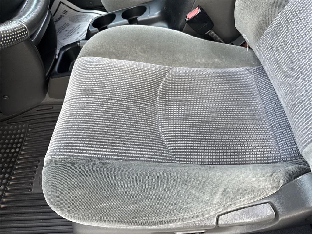 used 2003 Mazda Tribute car, priced at $5,800